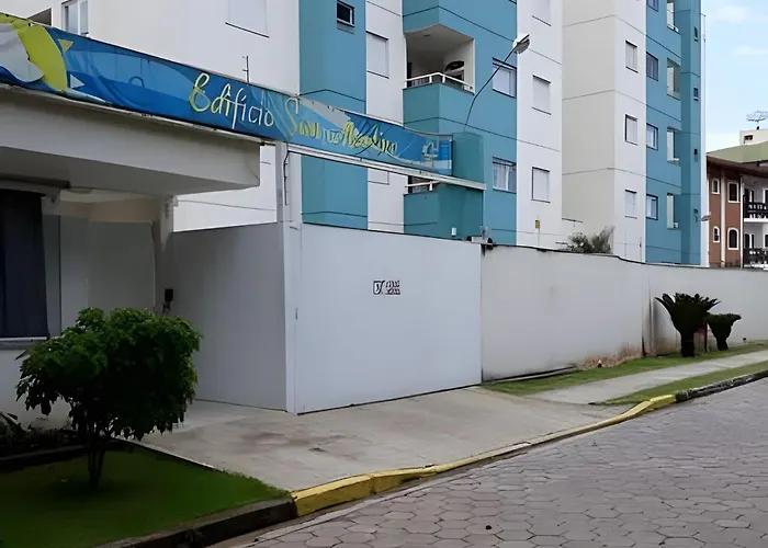 NOSSO REFÚGIO no Itaguá com piscina/wiffi/garagem Apartamento Ubatuba